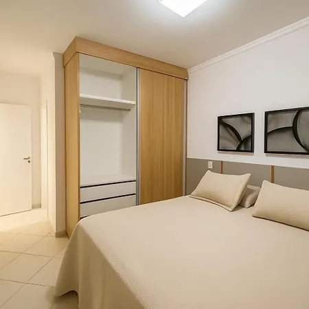 Apartamento pertinho da praia-3